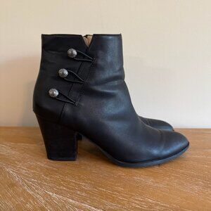 Franco Sarto Abbott Ankle Boot Booties Black women's 8.5 faux leather block heel